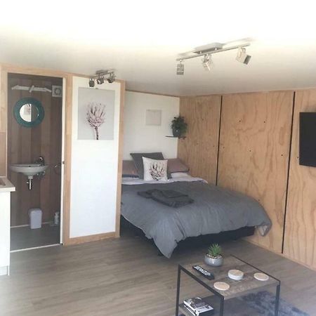 Studio With Water Views Omokoroa Екстер'єр фото