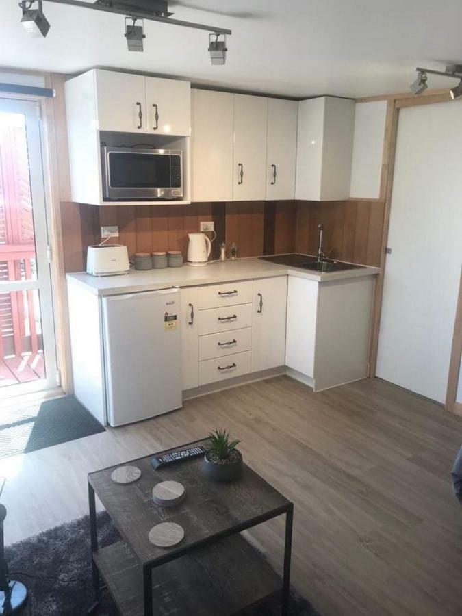 Studio With Water Views Omokoroa Екстер'єр фото