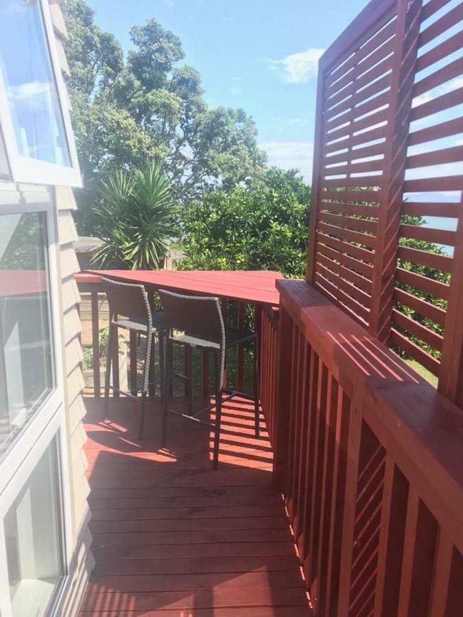 Studio With Water Views Omokoroa Екстер'єр фото